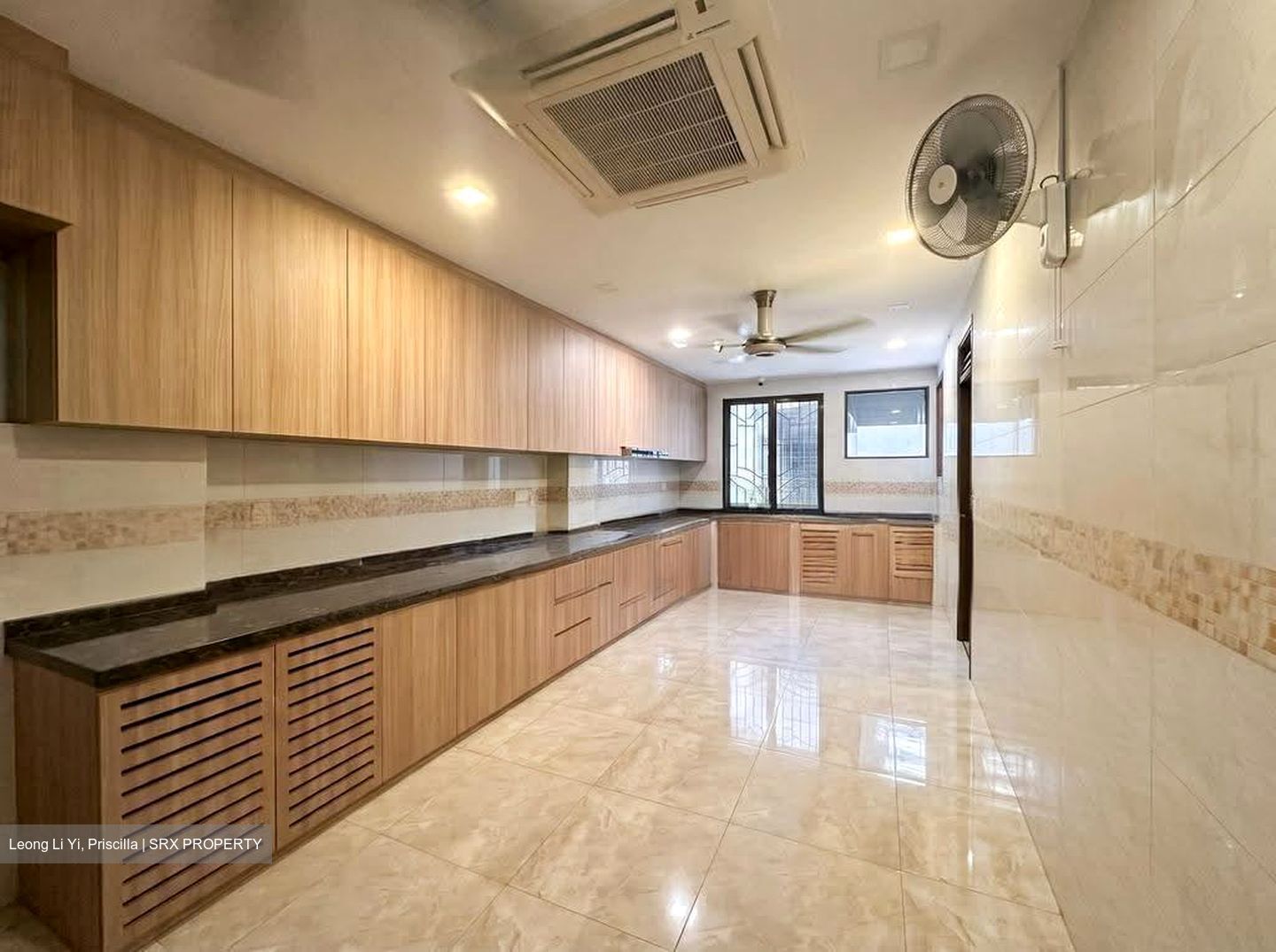 Tai Hwan Garden (D19), Terrace #629726421